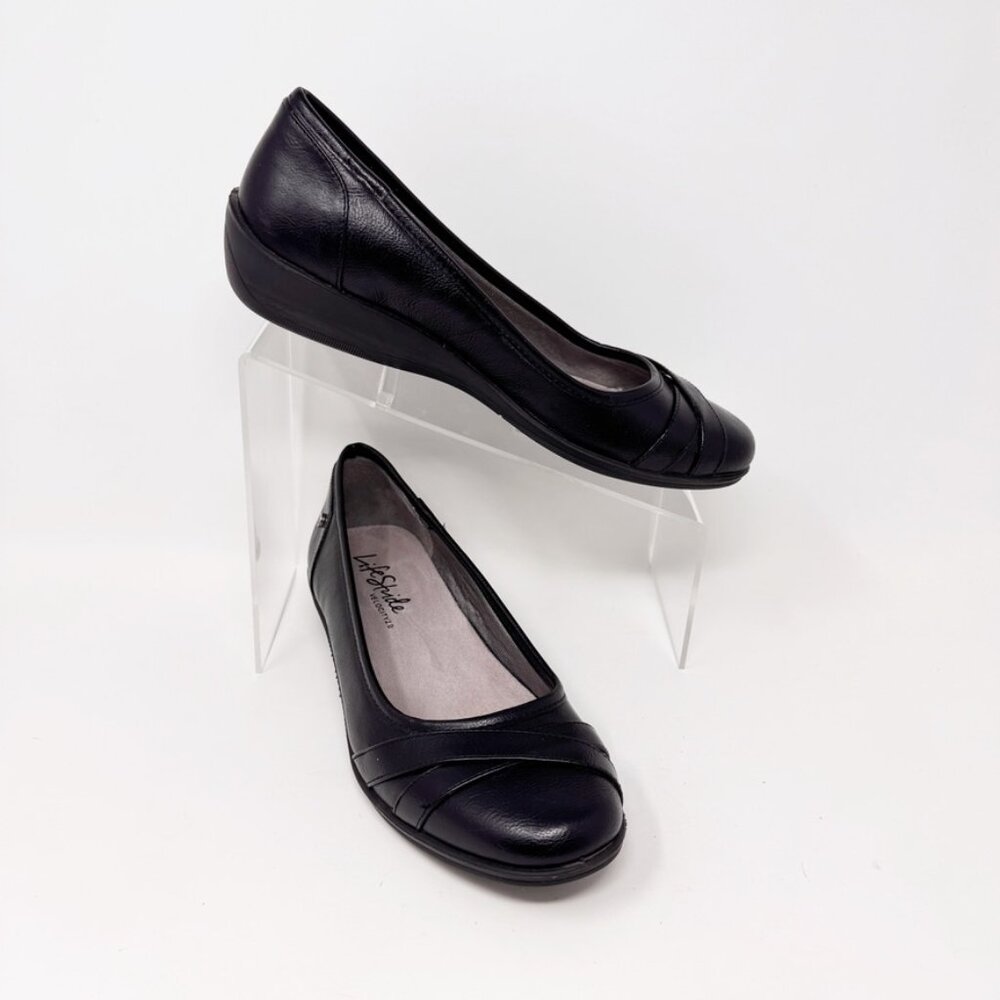 Life Stride Velocity 2.0 Womens Black Vegan Leather Slip on Flat Pump Size 10
